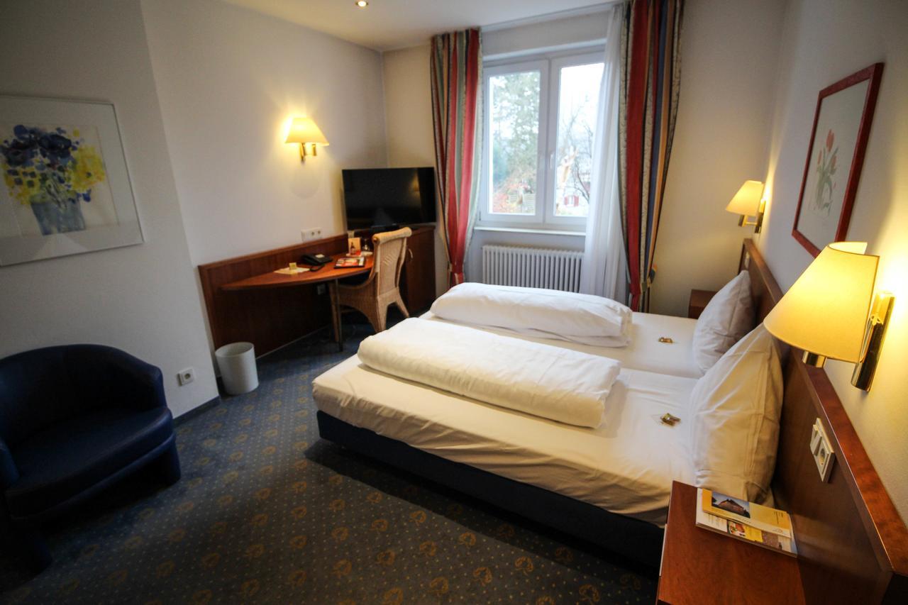 Ringhotel Zum Goldenen Ochsen Stockach Buitenkant foto